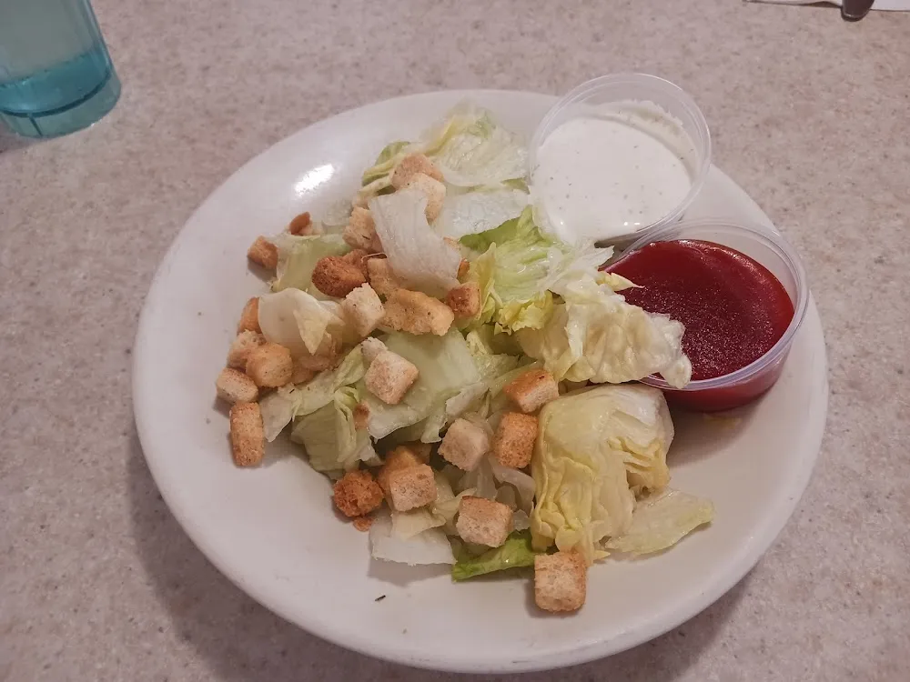 Side Salad w French & Ranch